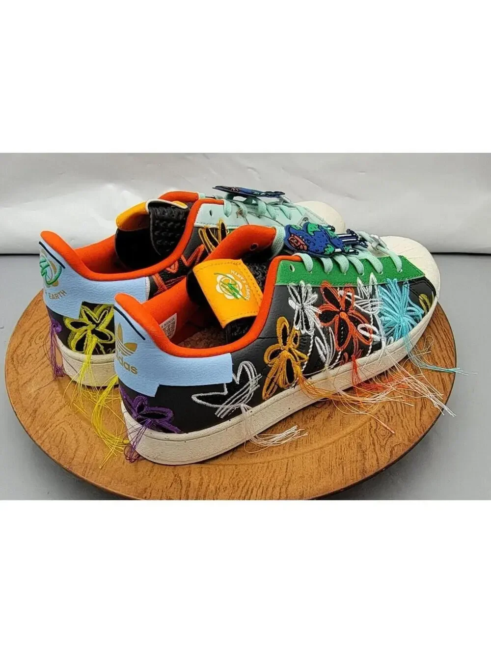 adidas experience unique